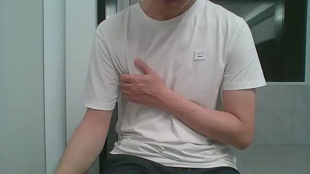 Snapshot of nole_china7 chatting on 07-17-26, 12:34 nole china7 online show from 07-17-26, 12:34