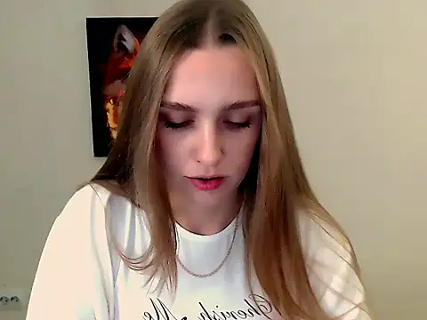 Doll Angelina online show from 10-16-25, 06:25