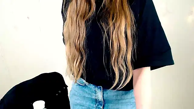 Doll Angelina online show from 03-27-26, 08:26