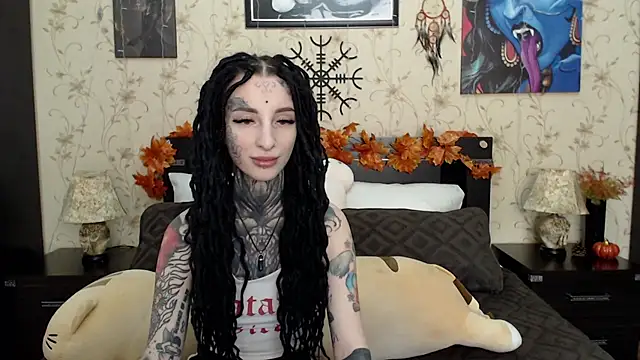 Velvetbat online show from 11-09-25, 06:44