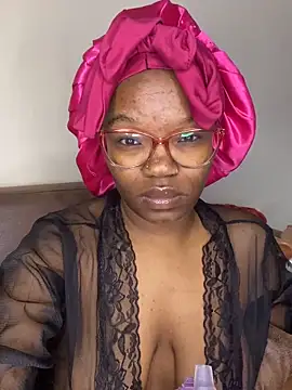 Snapshot of YummyMelanin117 chatting on 03-04-26, 09:54 YummyMelanin117 online show from 03-04-26, 09:54