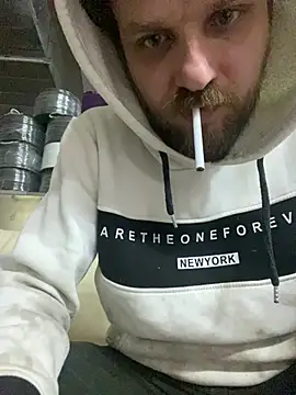 Snapshot of giyasbvnghkgkfk chatting on 04-01-26, 10:05 giyasbvnghkgkfk online show from 04-01-26, 10:05