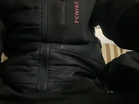 Snapshot of giyasbvnghkgkfk chatting on 04-10-26, 10:09 giyasbvnghkgkfk online show from 04-10-26, 10:09