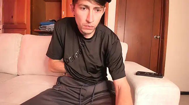 laurent 01 online show from 03-20-25, 01:26