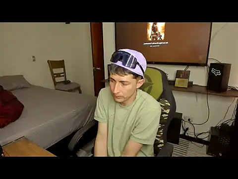 laurent 01 online show from 04-22-26, 03:57