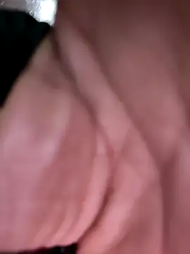 Eshwari Chopra online show from 11-25-25, 03:50