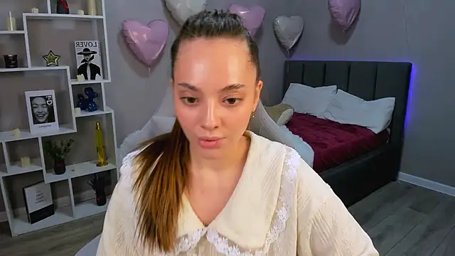 Snapshot of MelanieAlves chatting on 02-27-26, 06:08 MelanieAlves online show from 02-27-26, 06:08