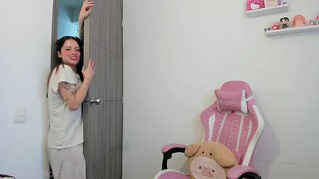 ImBunnyNova online show from 07-13-26, 02:20