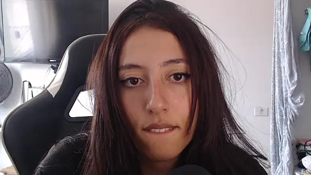 Snapshot of babygirlfree chatting on 02-27-26, 06:30 babygirlfree online show from 02-27-26, 06:30