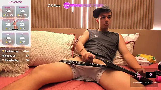 Hotboy21  online show from 03-21-25, 04:18