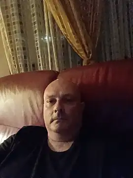 Snapshot of Alexis_Bull chatting on 06-16-26, 10:34 Alexis Bull online show from 06-16-26, 10:34