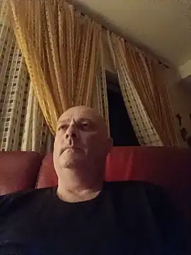 Alexis Bull online show from 07-03-26, 12:17