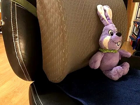 Snapshot of WhitePath chatting on 03-20-25, 05:47 WhitePath online show from 03-20-25, 05:47