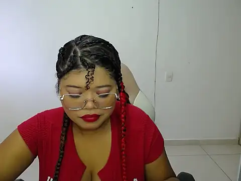 natalietits1 online show from 12-13-25, 08:04