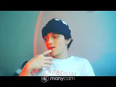 santihot089 online show from 10-18-25, 09:37