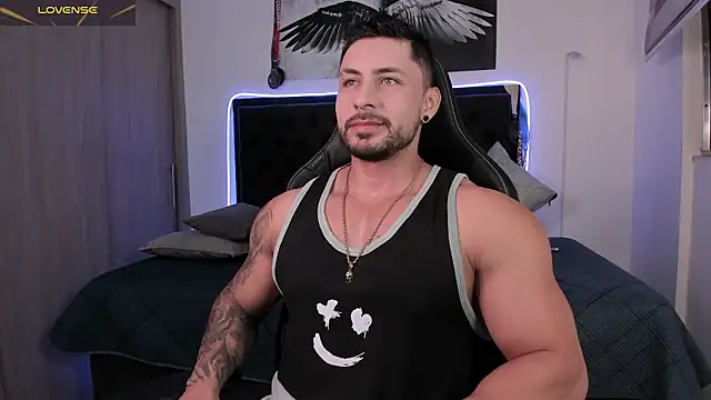 Snapshot of santi_aesthetic chatting on 02-21-26, 01:06 santi aesthetic online show from 02-21-26, 01:06