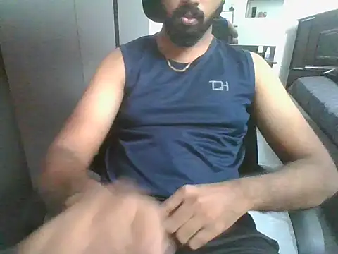 lovelyakash69 online show from 09-27-25, 05:23