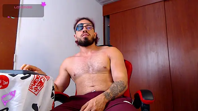 pirata fitness online show from 11-21-25, 09:41