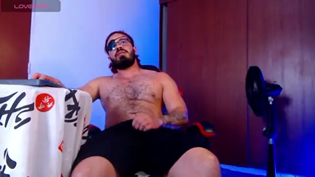 Snapshot of pirata_fitness chatting on 07-01-26, 02:40 pirata fitness online show from 07-01-26, 02:40