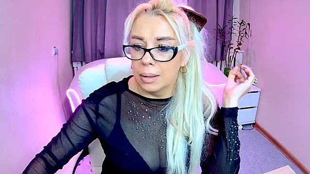 KatrinaCharm online show from 11-21-25, 07:29