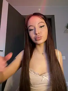 m1ssmalii online show from 03-22-25, 12:57