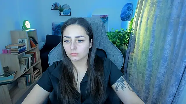 ValeriiMills online show from 03-12-26, 09:43