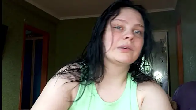 Snapshot of SweetPiggyx chatting on 05-11-26, 04:04 SweetPiggyx online show from 05-11-26, 04:04