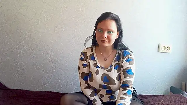 Snapshot of SweetPiggyx chatting on 06-02-26, 01:35 SweetPiggyx online show from 06-02-26, 01:35