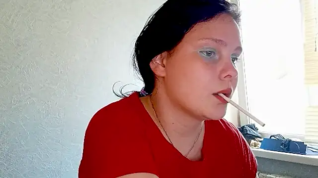 Snapshot of SweetPiggyx chatting on 06-03-26, 02:33 SweetPiggyx online show from 06-03-26, 02:33