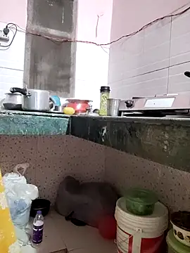 Snapshot of Desi_Bhabi_01 chatting on 12-05-25, 03:20 Desi Bhabi 01 online show from 12-05-25, 03:20