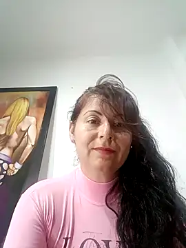 Snapshot of lunadicty chatting on 01-18-25, 12:24 lunadicty online show from 01-18-25, 12:24