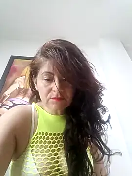 Snapshot of lunadicty chatting on 03-07-25, 09:59 lunadicty online show from 03-07-25, 09:59