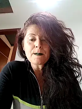 Snapshot of lunadicty chatting on 11-22-25, 11:26 lunadicty online show from 11-22-25, 11:26