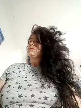 Snapshot of lunadicty chatting on 05-08-26, 03:34 lunadicty online show from 05-08-26, 03:34