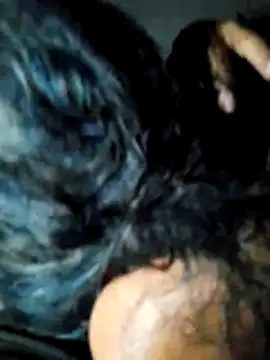 Snapshot of Yeibons chatting on 11-15-25, 02:42 Yeibons online show from 11-15-25, 02:42