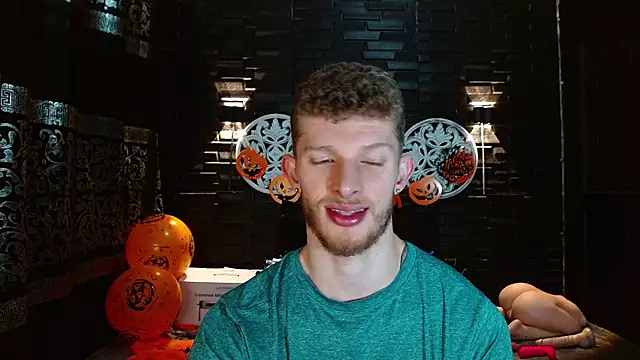 andrewxbi online show from 10-20-25, 04:07