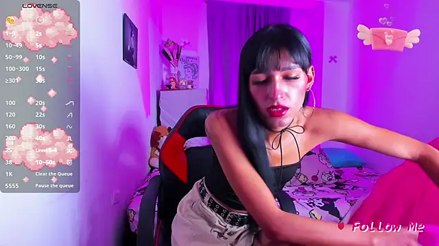 SkylerBennet online show from 04-06-26, 01:58