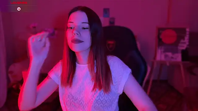 Snapshot of TheMargieDorene chatting on 10-03-25, 09:56 TheMargieDorene online show from 10-03-25, 09:56