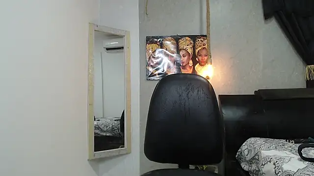Snapshot of black_king_241 chatting on 10-06-25, 03:26 black king 241 online show from 10-06-25, 03:26