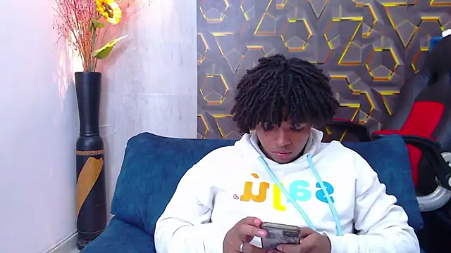 black king 241 online show from 03-09-26, 04:49