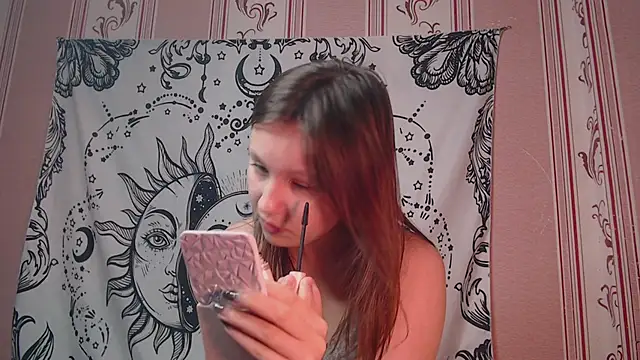 Thighswithspikes online show from 09-16-25, 08:04