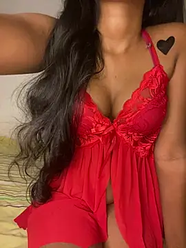 Snapshot of selena_mia chatting on 04-10-26, 06:12 selena mia online show from 04-10-26, 06:12