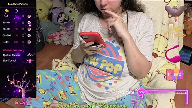 w3tkittty online show from 10-10-25, 05:12