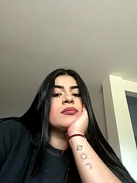 Kariina  69 online show from 09-08-25, 09:36