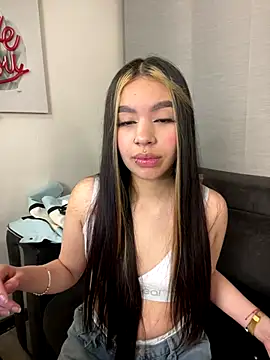 Snapshot of Cristina_pinkk chatting on 09-16-25, 03:07 Cristina pinkk online show from 09-16-25, 03:07