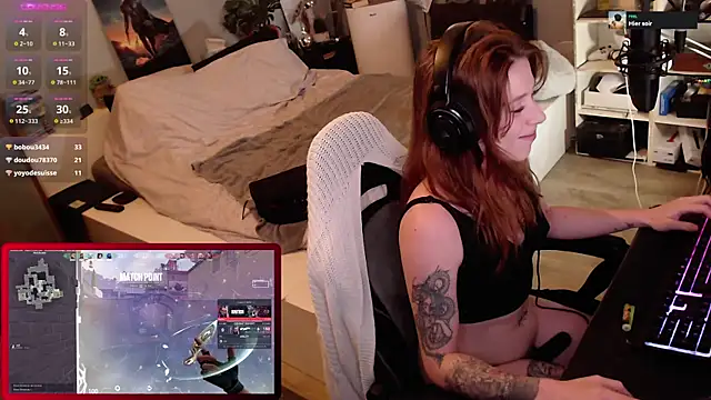 Snapshot of Horny_Makima chatting on 10-26-25, 09:48 Horny Makima online show from 10-26-25, 09:48