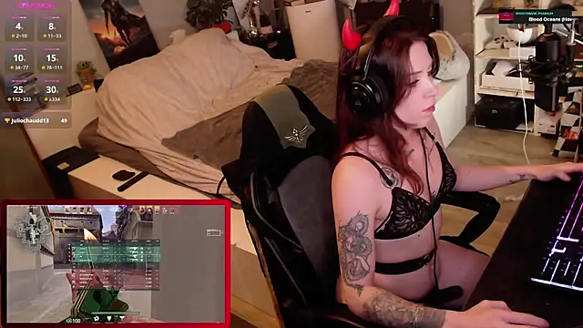 Snapshot of Horny_Makima chatting on 10-31-25, 09:43 Horny Makima online show from 10-31-25, 09:43