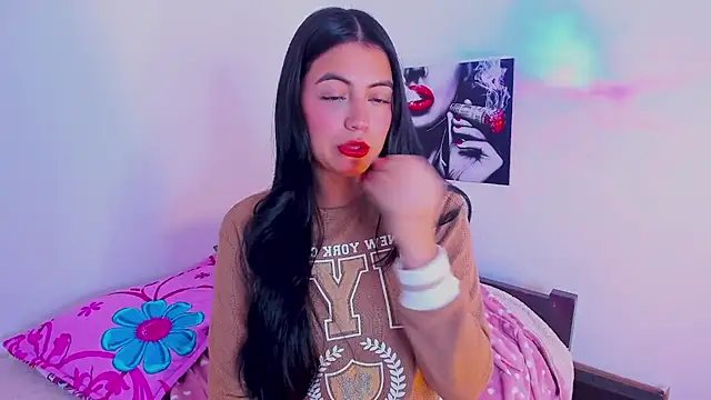 mialeia01 online show from 09-10-25, 12:54