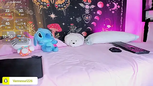 Snapshot of Maddy_rosse12 chatting on 12-03-25, 10:30 Maddy rosse12 online show from 12-03-25, 10:30