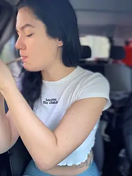 MeekyRich online show from 09-18-25, 03:30